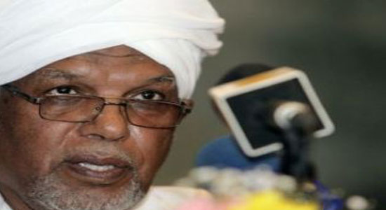 مالك حسين رئيس لجنة الأمن والدفاع بالبرلمان السوداني