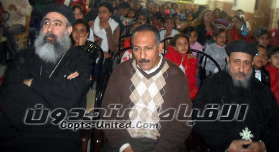 أقباط السويس يحتفلون بذكرى نياحة القمص بيشوى كامل