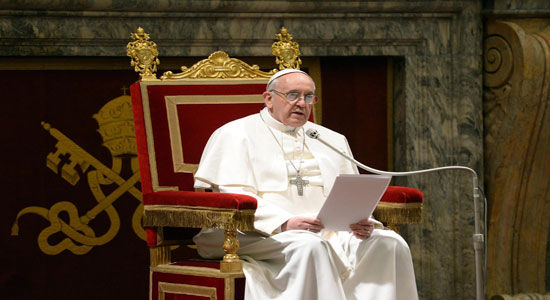 بابا الفاتيكان: لا بد من الانسجام مع الأديان وبخاصة الإسلام