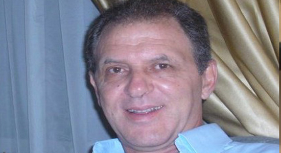  د. إسماعيل حسني، الكاتب والباحث