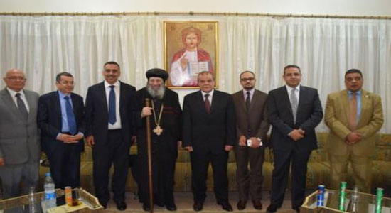 رسميين وسياسيين يشاركون فى عيد الشهيدة دميانه والأنبا بيشوى يدعو لمقاومة الالحاد
