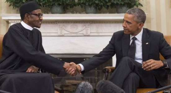 الرئيس النيجيري محمدو بوخاري: الولايات المتحدة تدعم بوكو حرام بحظرها تسليح نيجيريا