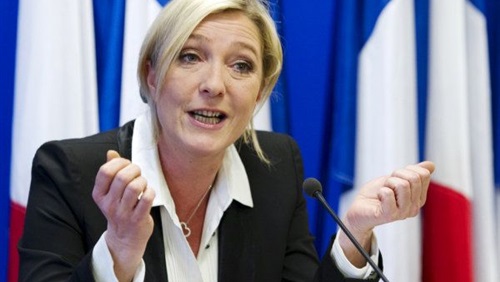 مارين لوبان زعيمة الجبهة الوطنية الفرنسية اليمينية