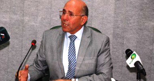 وزير الزراعة السابق صلاح هلال