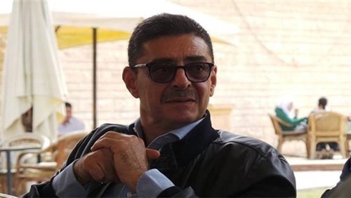 محمود طاهر 