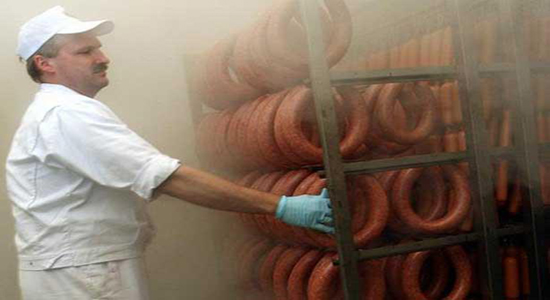  رئيس شعبة المستوردين بالقاهرة :تقرير منظمة الصحة العالمية عن اللحوم المصنعة مدسوس لضرب الاقتصاد المصري