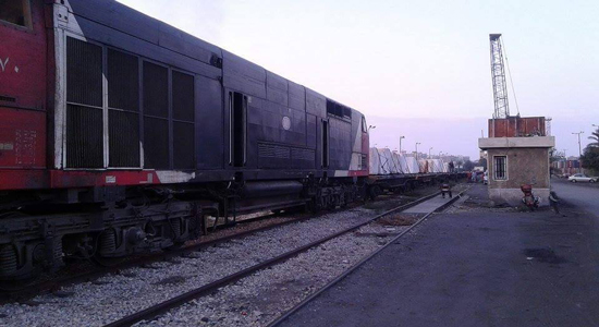 نقل 1200 طن بلوك رخام عن طريق السكك الحديد درءًا للحوادث