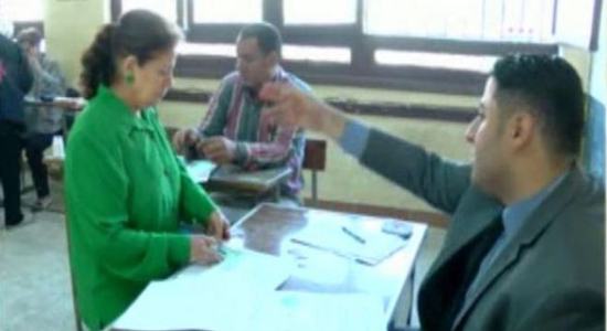 BBC: الأقباط يتصدرون المشهد الإنتخابي بمصر