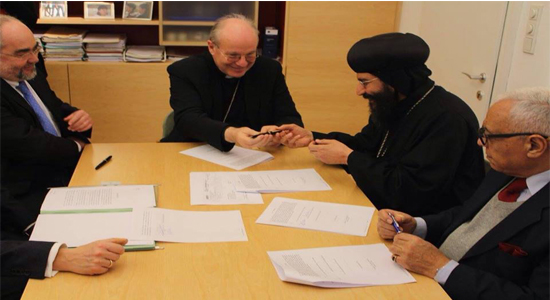 توقيع عقد كنيسة العذراء المنتصرة بفيينا