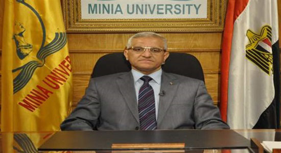  الدكتور جمال الدين علي أبو المجد رئيس جامعة المنيا