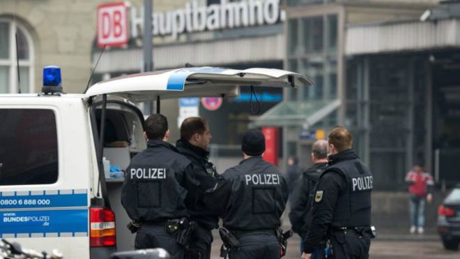 السلطات الألمانية ترى أن مستوى التهديد الذي يمثله تنظيم الدولة مازال مرتفعا.