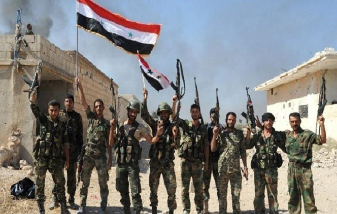 أفراد الجيش السوري في ريف اللاذقية