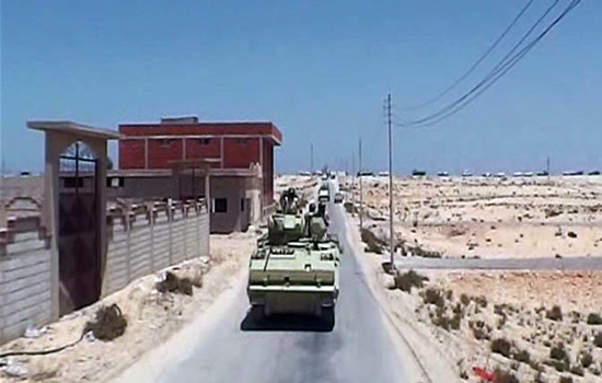 استمرار الحملات الأمنية للجيش في شمال سيناء ضمن عملية «حق الشهيد» لليوم الثامن على التوالي - صورة أرشيفية