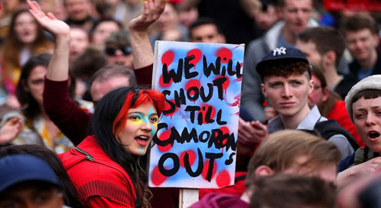 مظاهرات حاشدة في لندن للمطالبة برحيل 