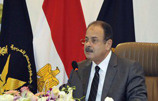 وزارة الداخلية تحذر من الخروج عن الشرعية في مظاهرات الغد