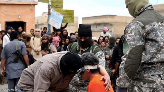 يسعى داعش من خلال جرائمه إلى إرهاب الناس في المناطق التي يسيطر عليها