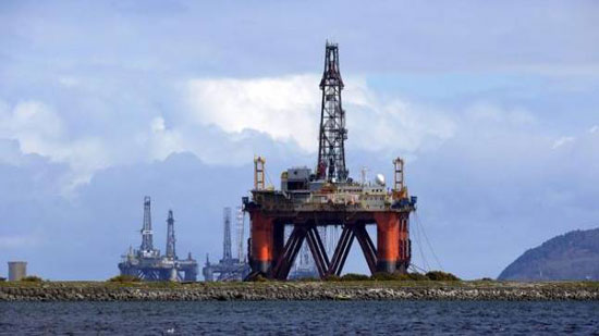 توقعات بتراجع كبير في معروض النفط الخام العالمي