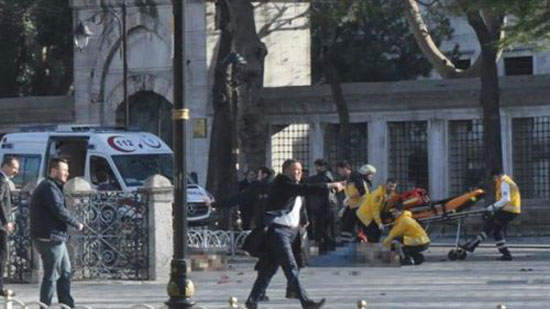 وسائل إعلام تركية: 11 قتيلا من بينهم سبعة عناصر شرطة في تفجير إسطنبول 
