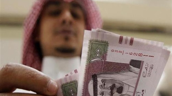 استقرار أسعار العملات العربية.. والريـال السعودى يسجل 2.4 جنيه
