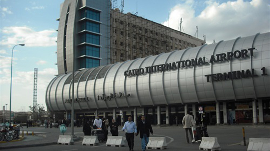 إلغاء 4 رحلات طيران دولية لـ«قلة الركاب» بمطار القاهرة
