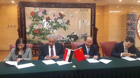 توقيع اتفاق بين مصر والصين لتنفيذ 18 مشروع في مجال الكهرباء والنقل والإسكان