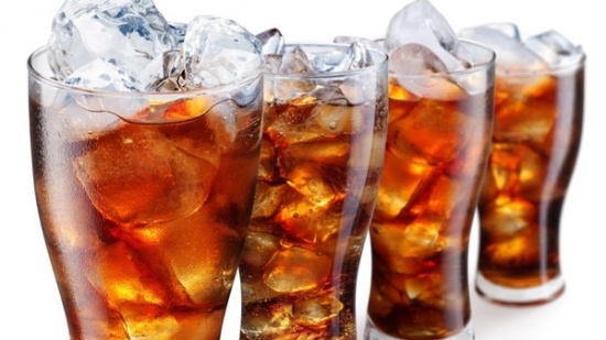 دراسة حديثة: الإكثار من تناول المشروبات الغازية قد يجعلك أكثر عرضة للسرطان