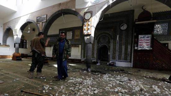 انفجار مسجد في صنعاء أثناء خروج المصلين من صلاة الجمعة