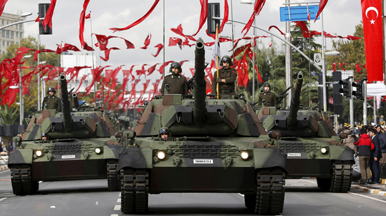 أردوغان يحكم قبضته على الجيش