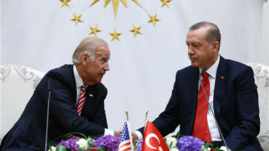 أردوغان يوبخ صحفيا أمريكيا خلال مؤتمره الصحفي مع بايدن
