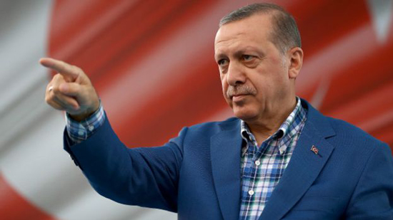 الجارديان : غلق 45 صحيفة بتركيا و 16 قناة تلفزيونية  