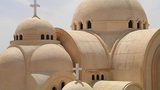  نائب مسلم يتقد بأول طلب لبناء كنيسة بعد إقرار قانون بناء الكنائس