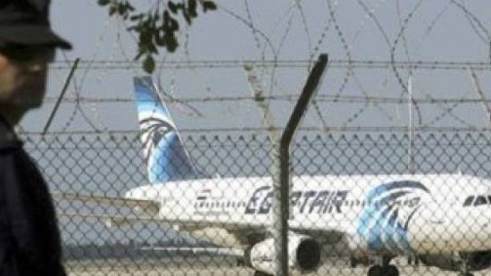 مصادر: لا دوافع إرهابية وراء حادث طائرة برج العرب