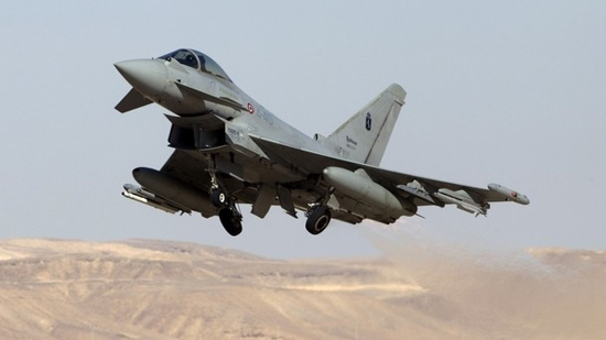 الجيش السوري يؤكد إسقاط طائرة حربية إسرائيلية بريف القنيطرة