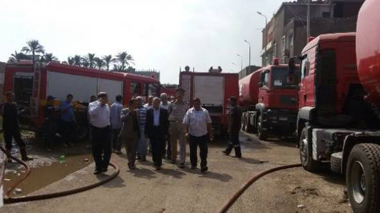 السيطرة على حريق هائل داخل سوق التونسي بالقاهرة