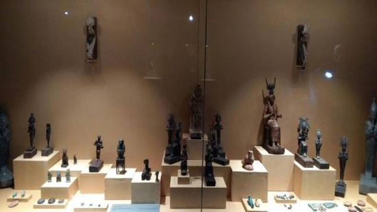  الآثار: لم يتم كسر أي تمثال في متحف ملوي