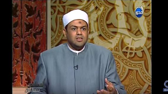 بالفيديو.. داعية إسلامي يدعوا المشاهدين لعدم تشغيل القرآن لطرد الشياطين