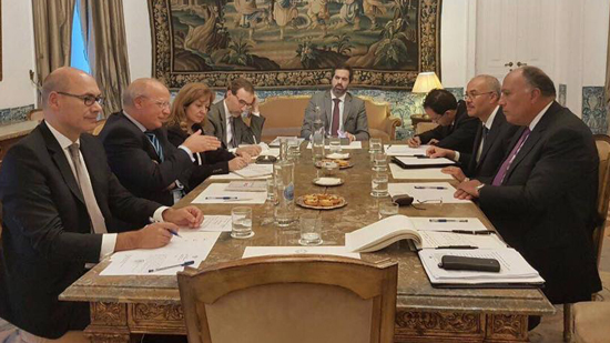 وزير الخارجية يعقد جلسة مباحثات مع نظيره البرتغالي