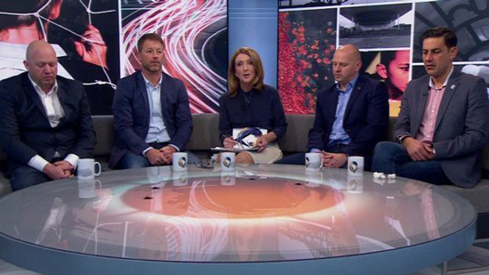 أعلن لاعبون بريطانيون سابقون في مقابلة مع بي بي سي عن تعرضهم لاعتداءات جنسية عندما كانوا أطفالا