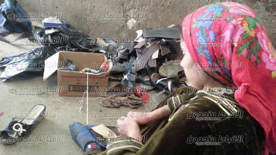 مريم يواقيم أول امرأة تعمل في مجال إصلاح الأحذية بالمنيا 