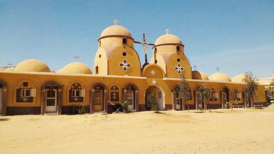 الحكومة تخدع رهبان دير الريان وتتراجع عن وعود تقنين أرض الدير