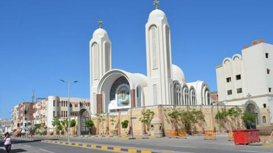 مواطنين ضد التميز تناشد المسئولين فتح 4كنائس مغلقة بقري المنيا 