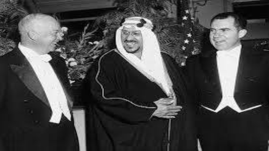 فى مثل هذا اليوم..الملك سعود بن عبد العزيز يلتقي الرئيس دوايت ايزنهاور في واشنطن