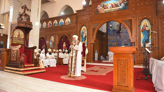  بالصور.. البابا يصلي قداس أربعاء يونان في مدينة السلام