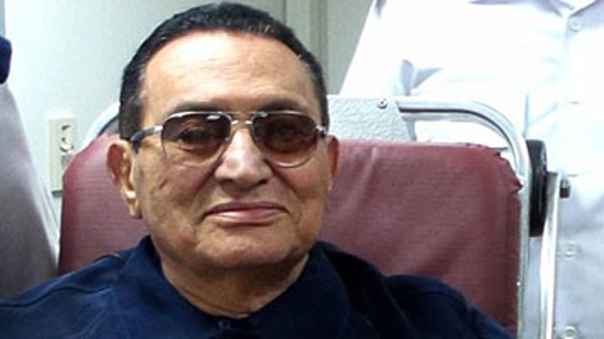 حكم نهائي ببراءة مبارك من قضية قتل المتظاهرين