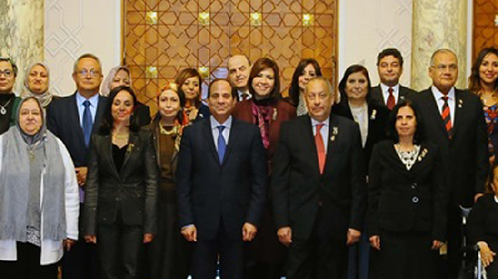 مايا مرسي: إنجازات الرئيس تؤكد إيمانه بدور المرأة وحقوقها