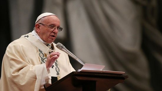 البابا فرنسيس يواصل مهامه الإصلاحية في الفاتيكان
