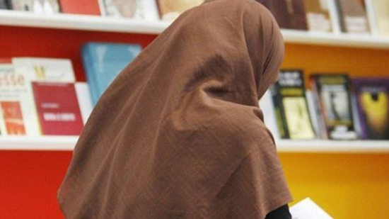 محكمة العدل الأوروبية تؤيد منع ارتداء الحجاب بالعمل