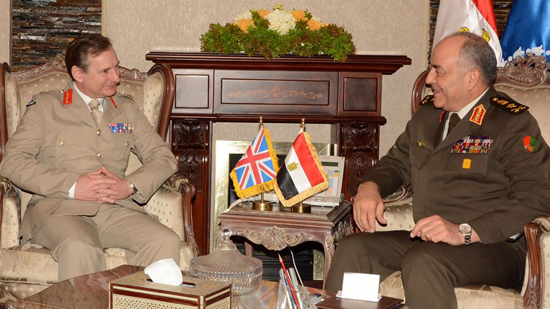 رئيس الأركان يلتقي نائب رئيس هيئة أركان الدفاع البريطاني