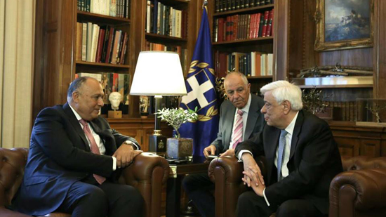 وزير الخارجية يختتم زيارته لليونان بمقابلة الرئيس اليوناني
