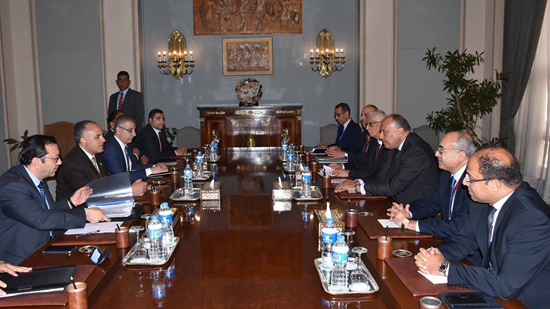 وزير الخارجية يجتمع مع وزير الري للتنسيق بشأن ملف مياه النيل